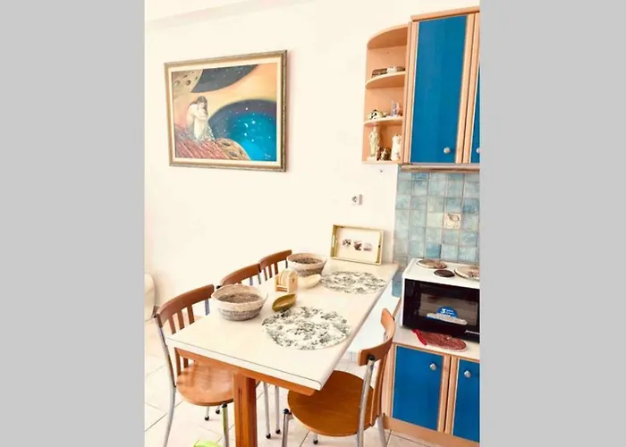 Bella Viky 펜션 Mavrovoúnion