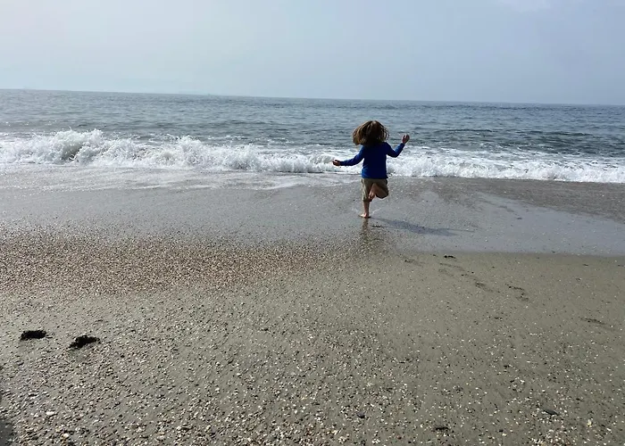 Bella Viky Mavrovoúnion